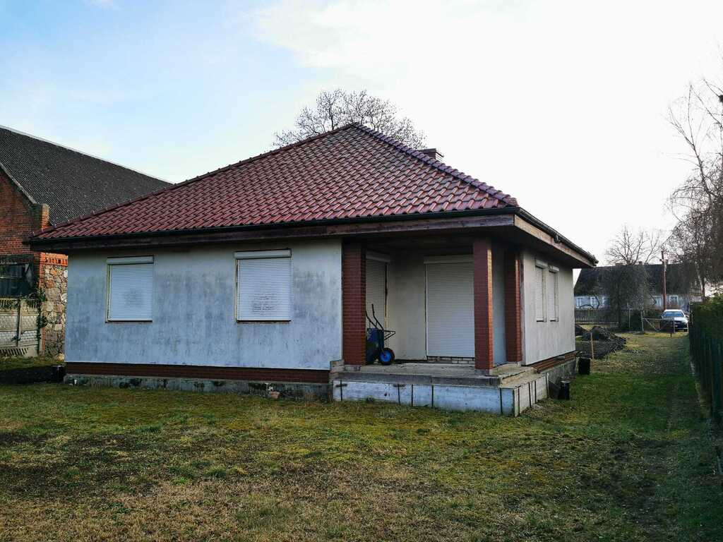 Dom Sprzedaż Strzeszów