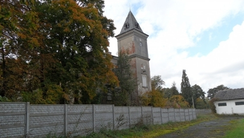 Dom Sprzedaż Wierzbięcin