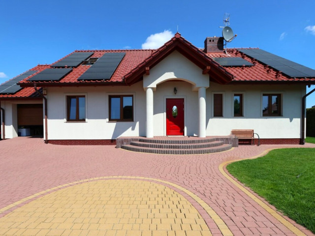 Dom Sprzedaż Białuń